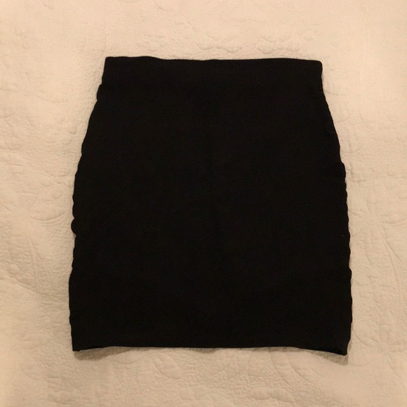 SUNDAY BEST MINI SKIRT, Size XS - Picture 8 of 8